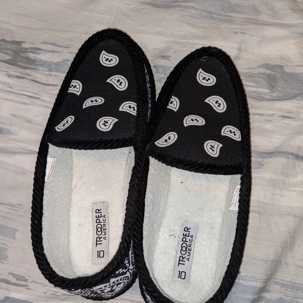 Loafers / slippers